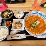 TON TON - 四川風ごまラーメン（辛）セット