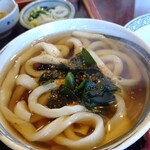 六助うどん - 極太低加水麺はコシ強､激旨♫