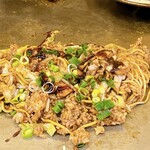 Okonomiyaki Komachi - そばめし 税込800円
