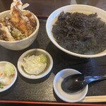 Soba Miyabiya - 花巻そば1300円(冬季限定)＋ミニ天丼680円