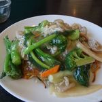 菜の花  - 豚と野菜のあんかけ焼きそばも口の中が火傷しそうなくらい熱い