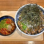 吟麦製麺 - ♦︎吟麦辛そば（肉増し 1.５玉）・・1玉、1.５玉、2玉から選べます（同一価格）