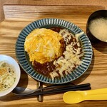 わたしの食卓 - チーズオムハヤシ