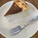 ENgrave coffee roasters - チーズケーキ、絶品でした