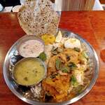 Saturday Murghi Feever - ムルギーマサラプレート 1200円+七草ダル300円だよ