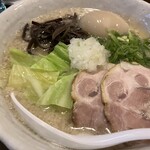 山嵐 - 白スープ＋味玉 1000円