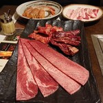 焼肉ハラミ屋 - 上焼肉セット&エビ&豚バラ