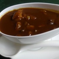 メインダイニングルーム 三笠 - ビーフカレー   たっぷり！