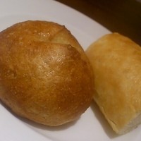 アントューカ - 
