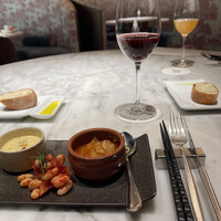 The Living Room with SKY BAR - 