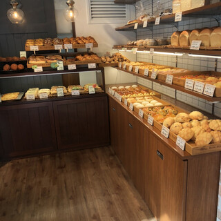 焼きたてパン工房 ことぶきベーカリー_2