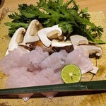 二条 やま岸 - 鱧と松茸の鍋