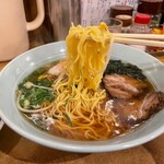 南海飯店 - ラーメンの麺