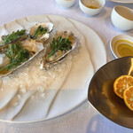 リストランテ 桜鏡 - 牡蠣の蒸したもの