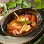 tom yum Ajillo