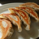 佐野ラーメン いってつ - 餃子をアップ⤴︎