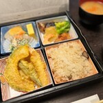 藍屋 - 