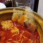 中国家庭料理 楊 - 焼き餃子の羽根も。