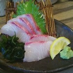 うまいもん串酒場 ありがたや - カンパチ刺身