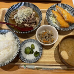 Niku Doufu To Remon Sawa Taishuu Shokudou Yasubee - 肉豆腐定食（白）　ご飯すごく柔らかめ
