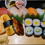 Sushi Tempura Gosakutei - 令和5年1月 ランチタイム
                        寿司定食 980円
                        
