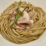 らぁ麺やまぐち - クリーミーな鶏油が絡む油そば！