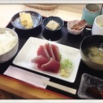 佳緒 - かつお刺身ランチ900円
      2013.6