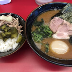 家系ラーメン 佐々喜家 - 