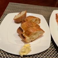 ロビーラウンジ 「マーブルラウンジ」 ヒルトン東京 - パンも食べました
