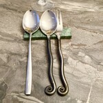 スープとカレー ボンジョルネ - 初めて見たカラトリー。面白い。