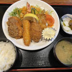 レストラン美濃 - ミックスフライ定食