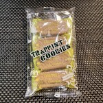 トラピスト修道院 売店 - 【トラピストクッキー 786円(税込)】3枚包のクッキーが8個入ってます。