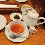 Shinshindou - 紅 茶（ ミルク付き ）