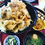 Uminoekikujuukuri - 海鮮天丼