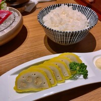 馬桜 銀座通り店 - からしレンコン。850円