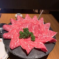 馬桜 銀座通り店 - A5馬桜すきやき・２人前の御肉。
