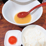 三馬路 東京店 - 追い飯と追い卵