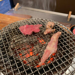 Shichirin Sumibiyakiniku Yuurin - 