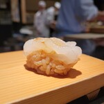 鮨し人 - 白海老昆布〆