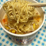 Kappu Nudo Ru Mi Jiamu - 麺リフト