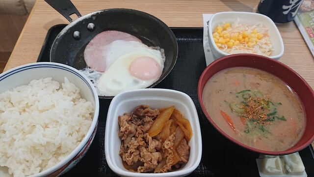 吉野家 7号線秋田土崎店 - 土崎（牛丼）の写真