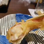 一心 - ほら、ブリンっと弾ける海老ちゃん♪
      敷かれているカリカリ揚げと一緒に頬張ると、
      もう自然と目を閉じてしまう( *´꒳`*)うMax♪