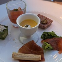 アーティスト カフェ - 