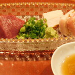 肉割烹 五平 - 黒毛和牛の刺身 ハツ、ミノ(コース料理 肉割烹コース 正月バージョン)