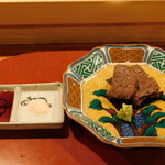 肉割烹 五平 - 静岡和牛シャートーブリアンとタレ(コース料理 肉割烹コース 正月バージョン)