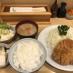 とんかつ燕楽 - 