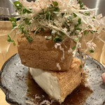 焼鳥 谷口 - 自家製揚げたて厚揚げ