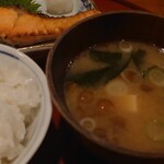 Asa gohan - お味噌汁！ほんと美味しい。なめこ、とうふ、ねぎ、わかめ。