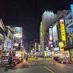 六合夜市 - 