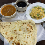 Bangla Kitchen - カレーナンセット（モーニング）　450円